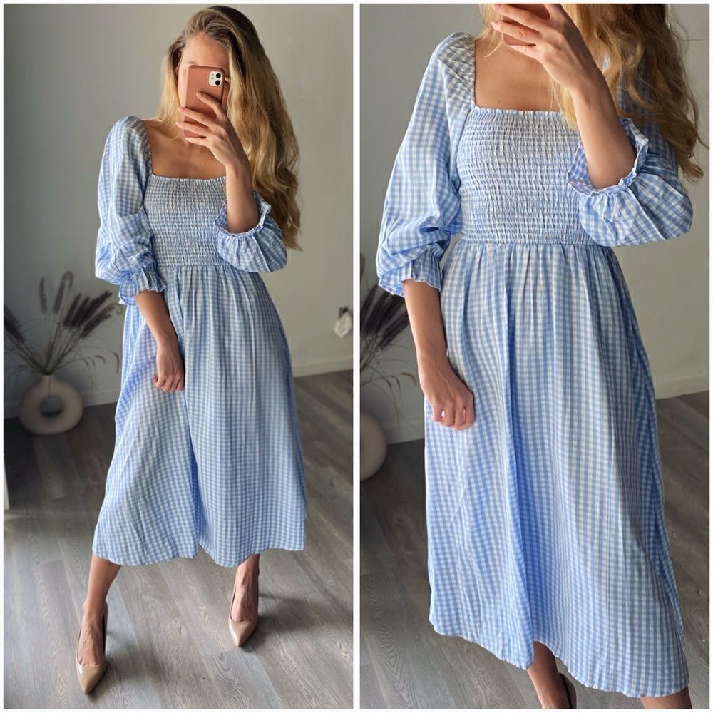 New Look Petite shirred textured midi dress in blue gingham - Picture 1 of 8